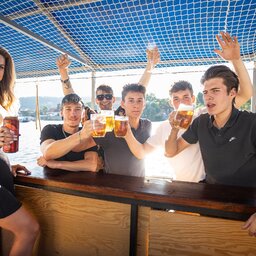 Beer Boat - Ultimate Beer Ride
